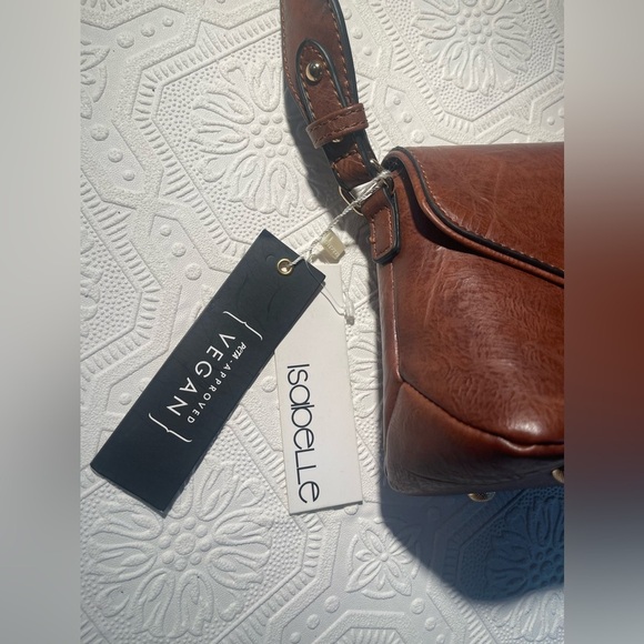 NWT Brown Isabelle Vegan Leather Adjustable Strap Shoulder Bag - Picture 2 of 11